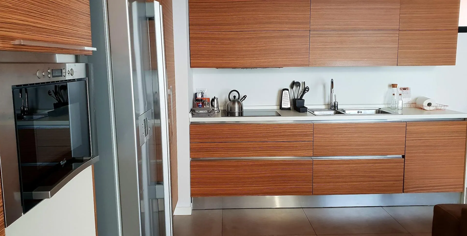 Design Central Apartment Bergamo Italy